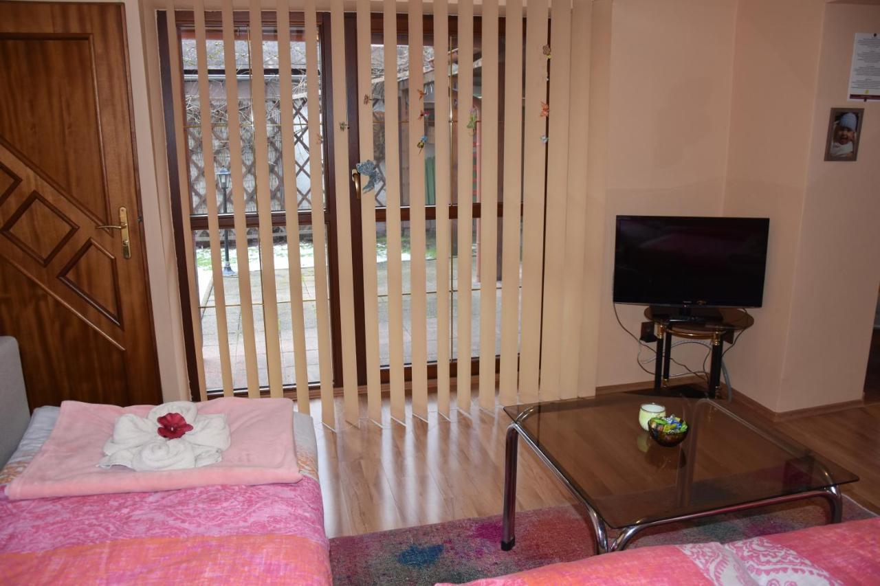 Appartement Dafinka à Banská Bystrica Extérieur photo
