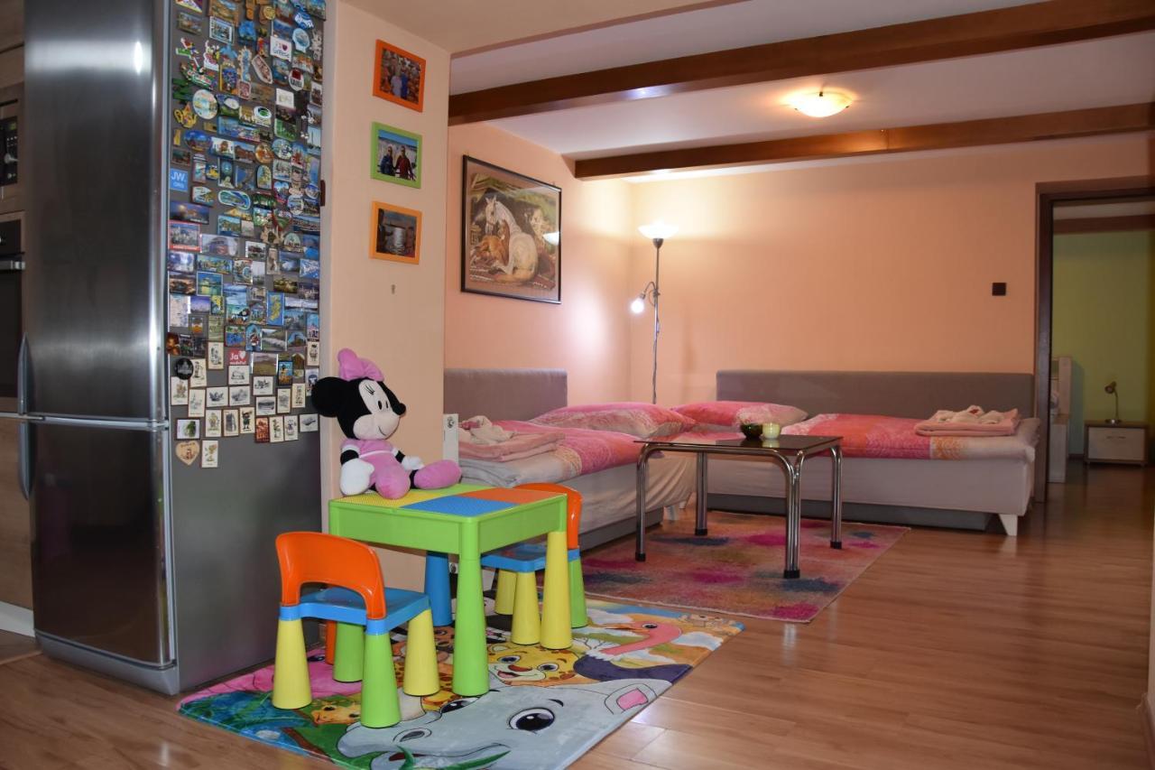 Appartement Dafinka à Banská Bystrica Extérieur photo