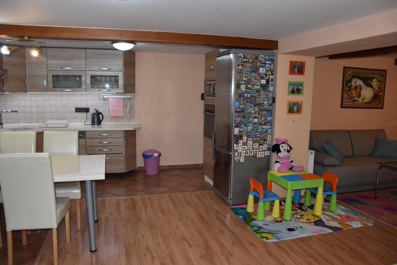 Appartement Dafinka à Banská Bystrica Extérieur photo